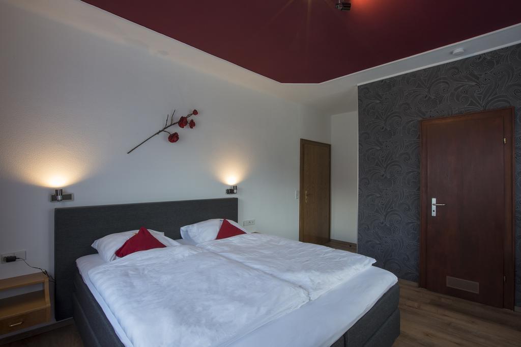 Enz Residenz Hotel Enzklosterle Ngoại thất bức ảnh