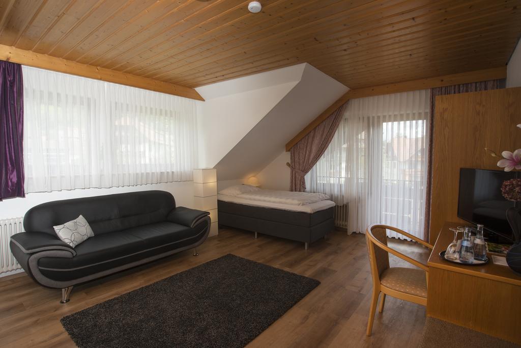 Enz Residenz Hotel Enzklosterle Ngoại thất bức ảnh